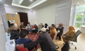 Lurah Mengadakan Rapat Koordinasi Bersama Pokmas Mengenai Probebaya Tahun 2025